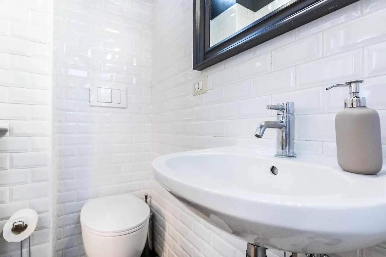 Apartamento Tirso 9 - Con Posto Auto Milán Italia